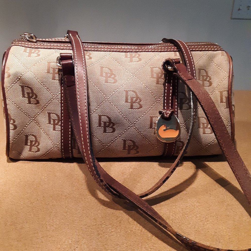 Vintage Dooney & Bourke Sm Duffle Bag, VGUC